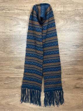 Peruvian Link Alpaca Scarf Blue Orange Geometric Pattern Fringed Winter Knit